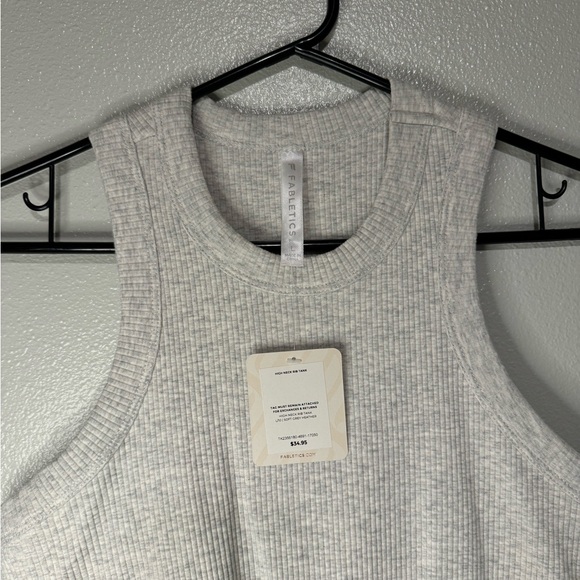 High Neck Ribbed Tank Top - Picture 4 of 6